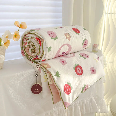 Washed Double Gauze Spring Summer Quilt Queen Grade A Lightweight Comforter Soya Fibre Filling Soft Breathable Summer Blanket