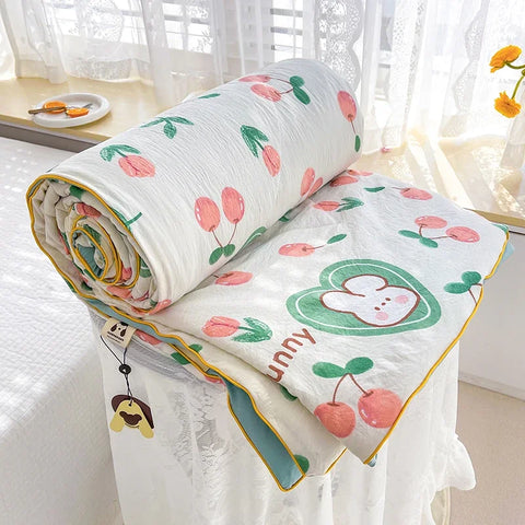 Washed Double Gauze Spring Summer Quilt Queen Grade A Lightweight Comforter Soya Fibre Filling Soft Breathable Summer Blanket