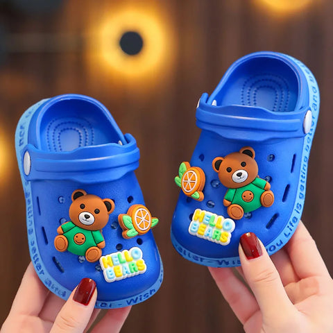 Children Slippers Playful Cartoon Kids Clog Shoes with Holes for Summer Girls and Boys Soft-Soled Non-Slip Indoor Slippers New