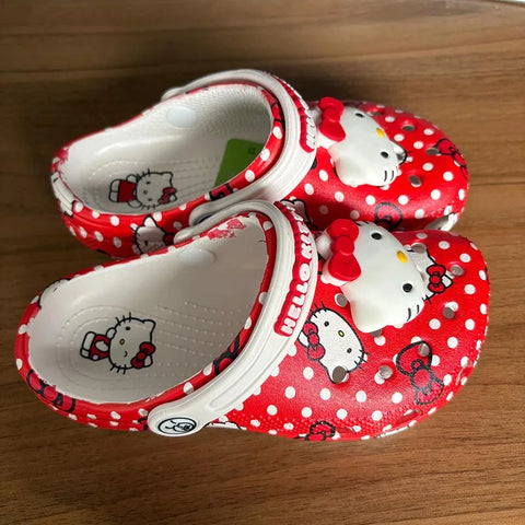 In Stock kawaii Hello Kitty Sanrio Hole Sandals Slippers Sandals Kawaii Eva Anime Home Beach Shoes Summer Slippers For Adult Kid
