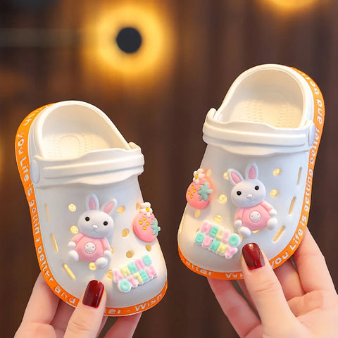 Children Slippers Playful Cartoon Kids Clog Shoes with Holes for Summer Girls and Boys Soft-Soled Non-Slip Indoor Slippers New