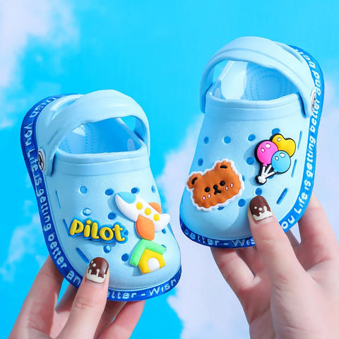Children Slippers Playful Cartoon Kids Clog Shoes with Holes for Summer Girls and Boys Soft-Soled Non-Slip Indoor Slippers New
