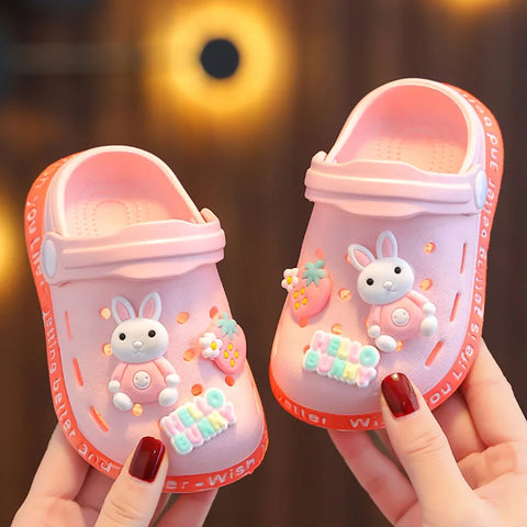 Children Slippers Playful Cartoon Kids Clog Shoes with Holes for Summer Girls and Boys Soft-Soled Non-Slip Indoor Slippers New