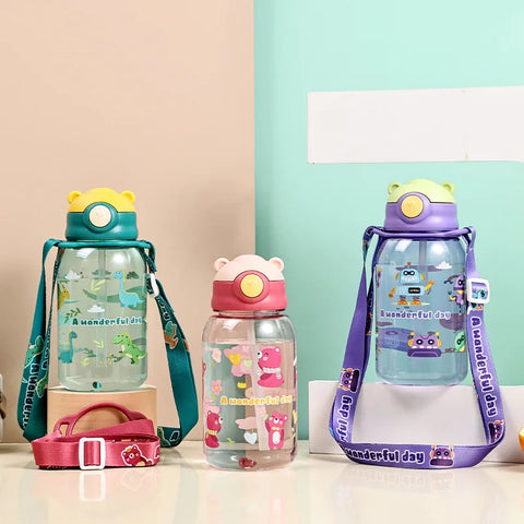 400-650ML Kids Cartoon Water Bottles Leakproof Water Sippy Cup with Straw and Strap Portable Drinking Bottle for Childre